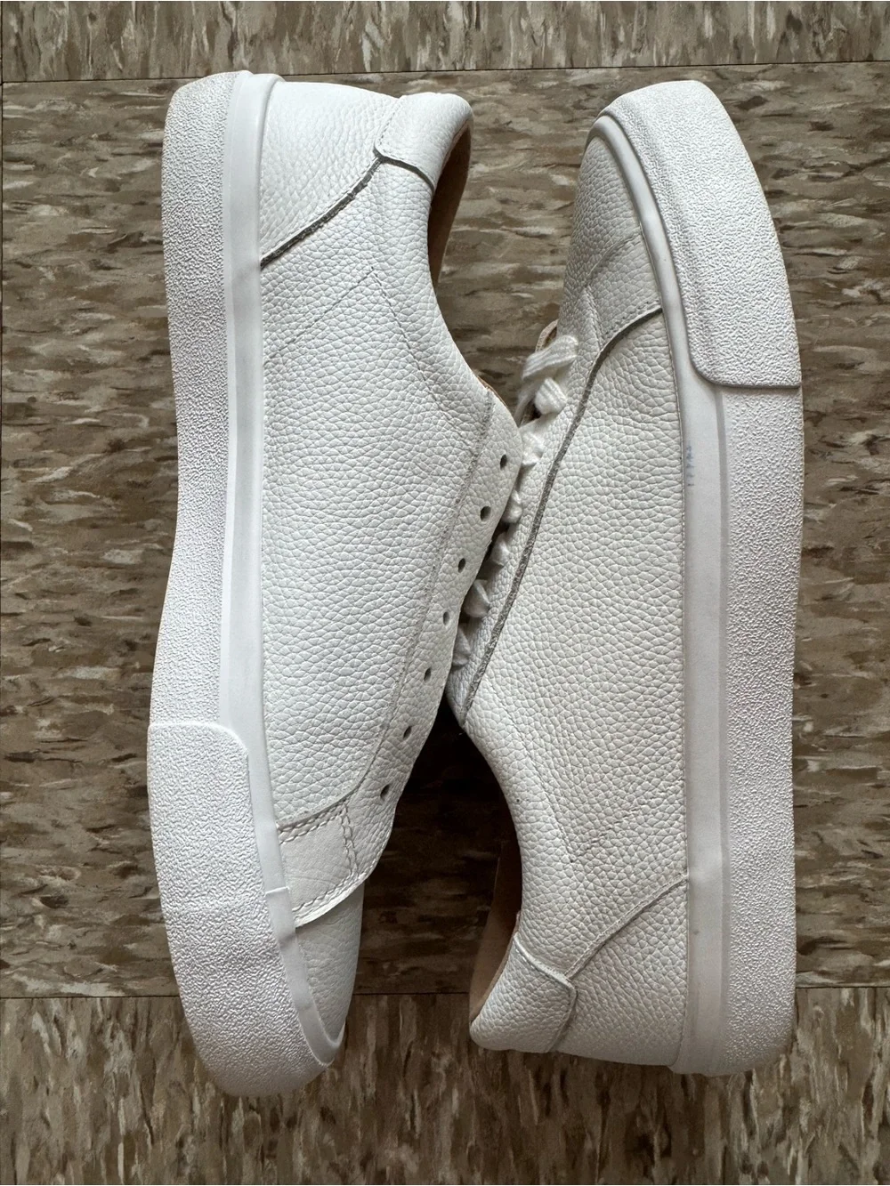 Lucky Brand Darleena Sneaker Size 8